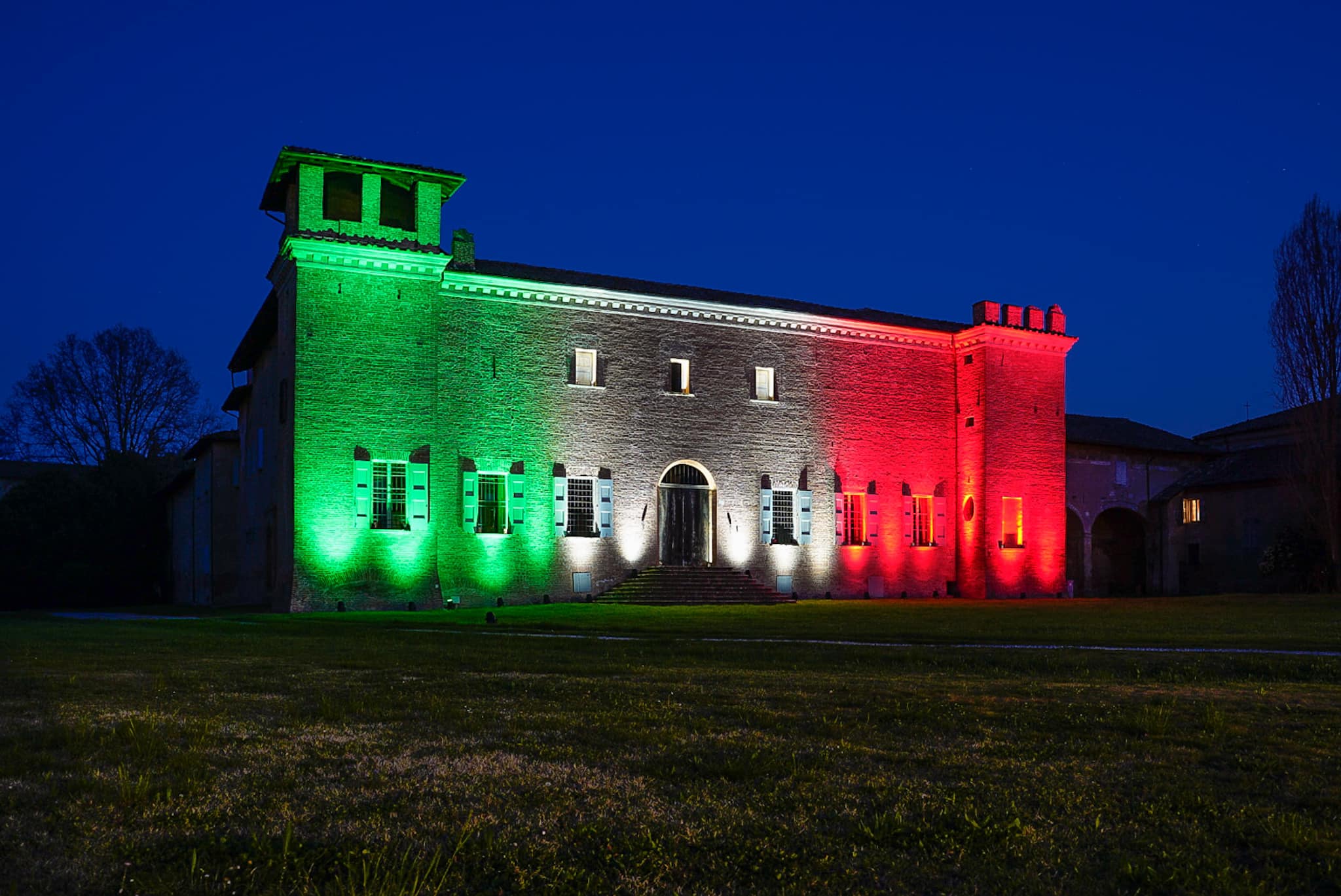 rocca isolani luci illuminazione eventi matrimoni